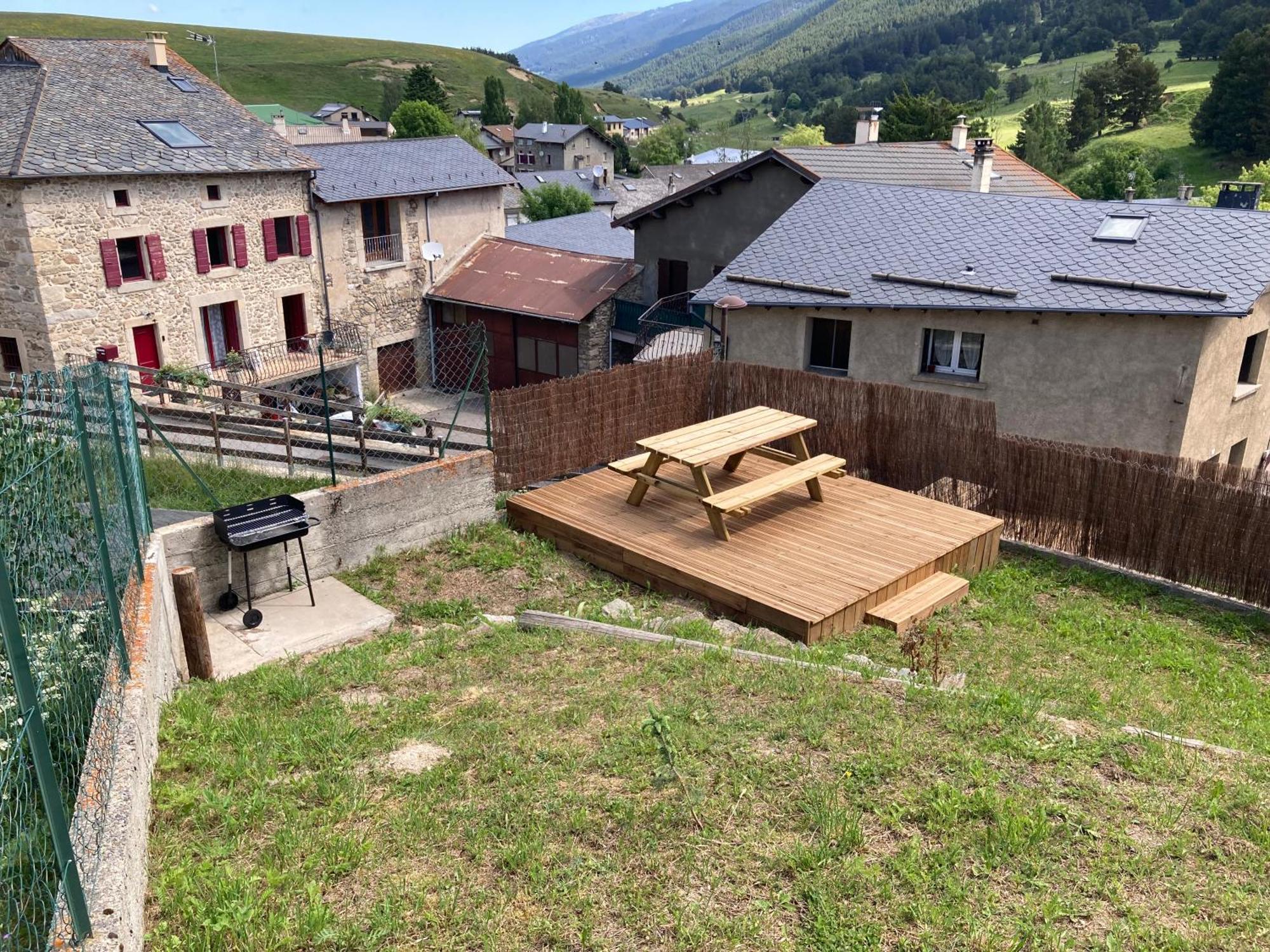 Grange Nere Le Clos Des Ours Matemale Exterior foto